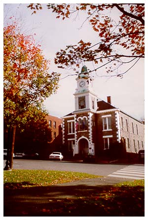 Litchfield Courthouse - photo by J. Ensign