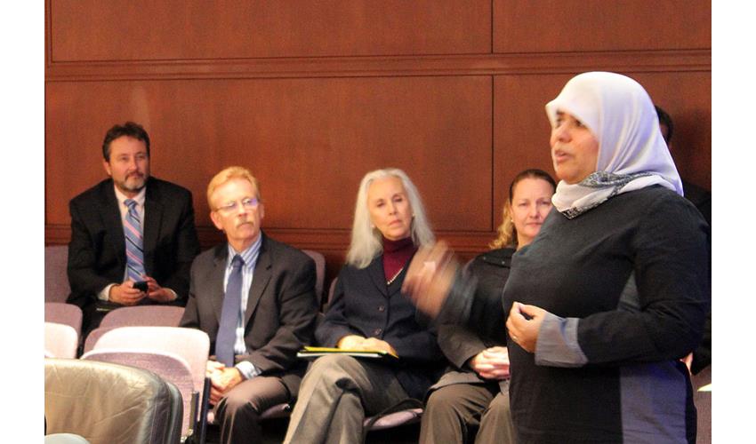 Aida Mansoor, President of the Muslim Coalition of Connecticut, during her presentation on <em>Islam and Muslims.</em>