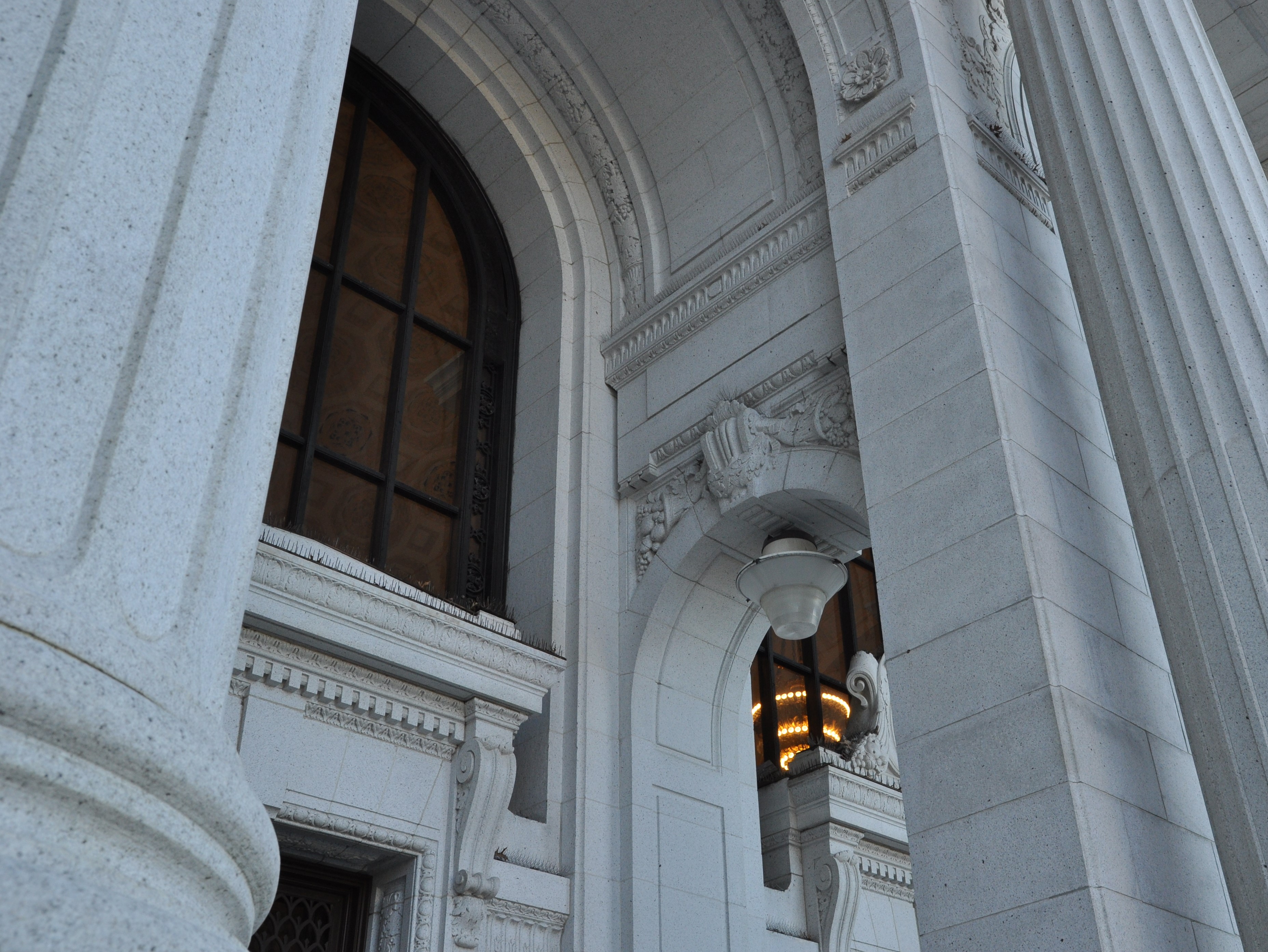 Photo of exterior courthouse window and columns